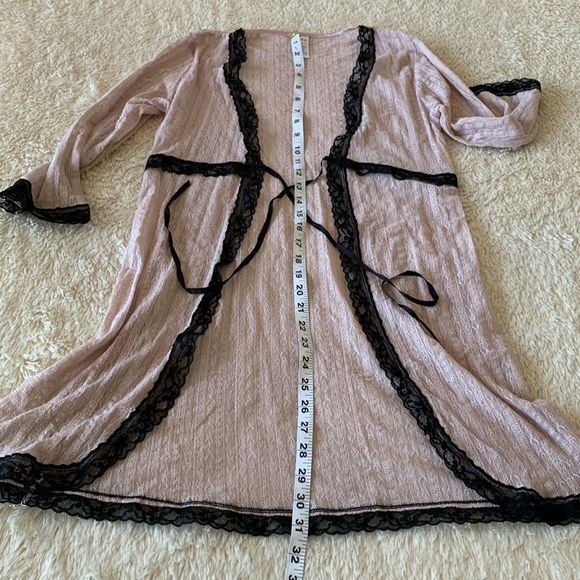 Black and Pink robe set - Picture 10 of 16